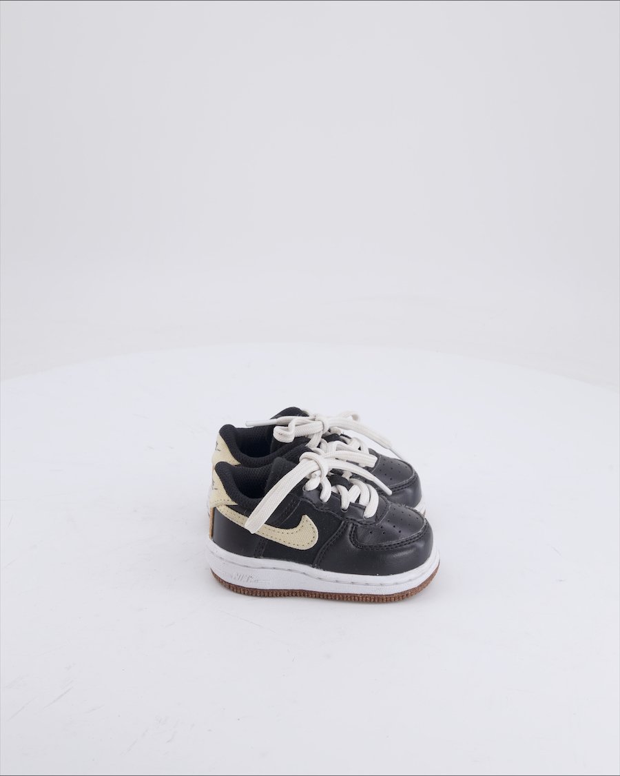 Nike Trainers Leather Black EU 19.5