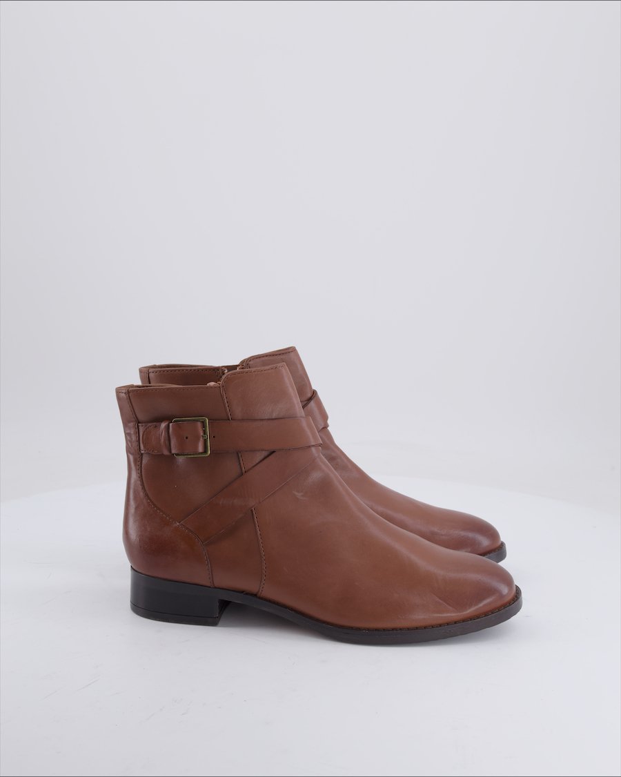 Clarks Shoes Leather Brown 38 EU