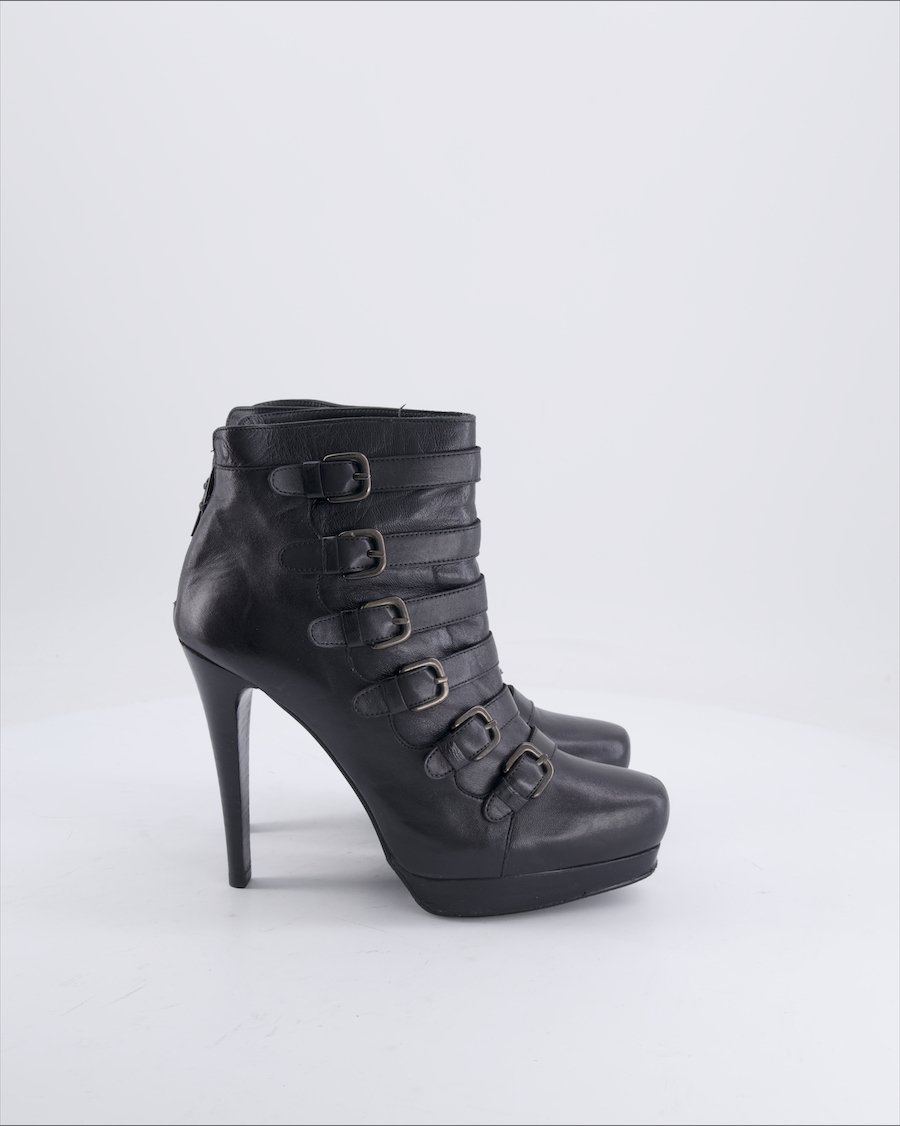 Stuart Weitzman Ankle boots Leather Black 37 EU