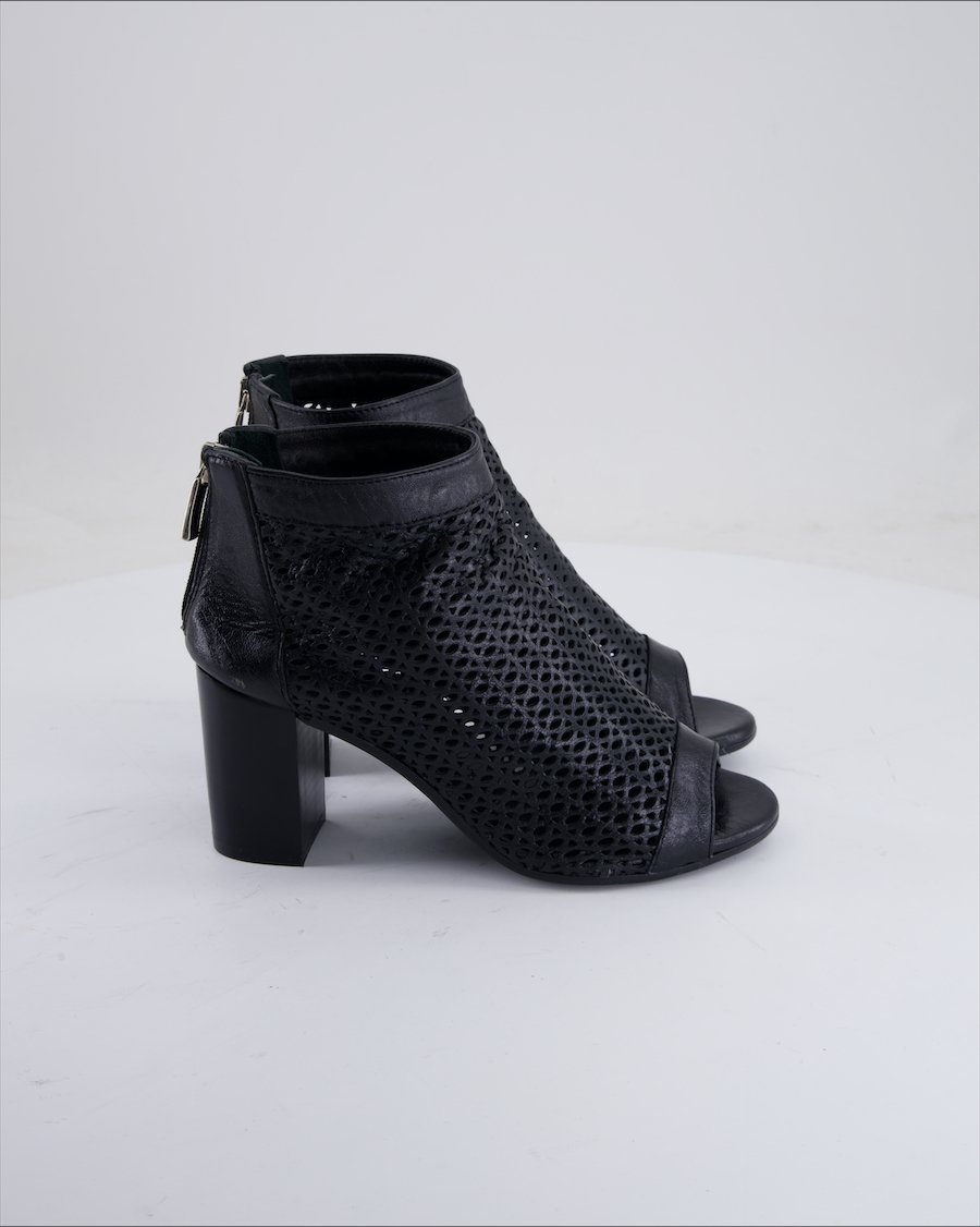 Pierfrancesco Vincenti  Heels Leather Black 36 EU