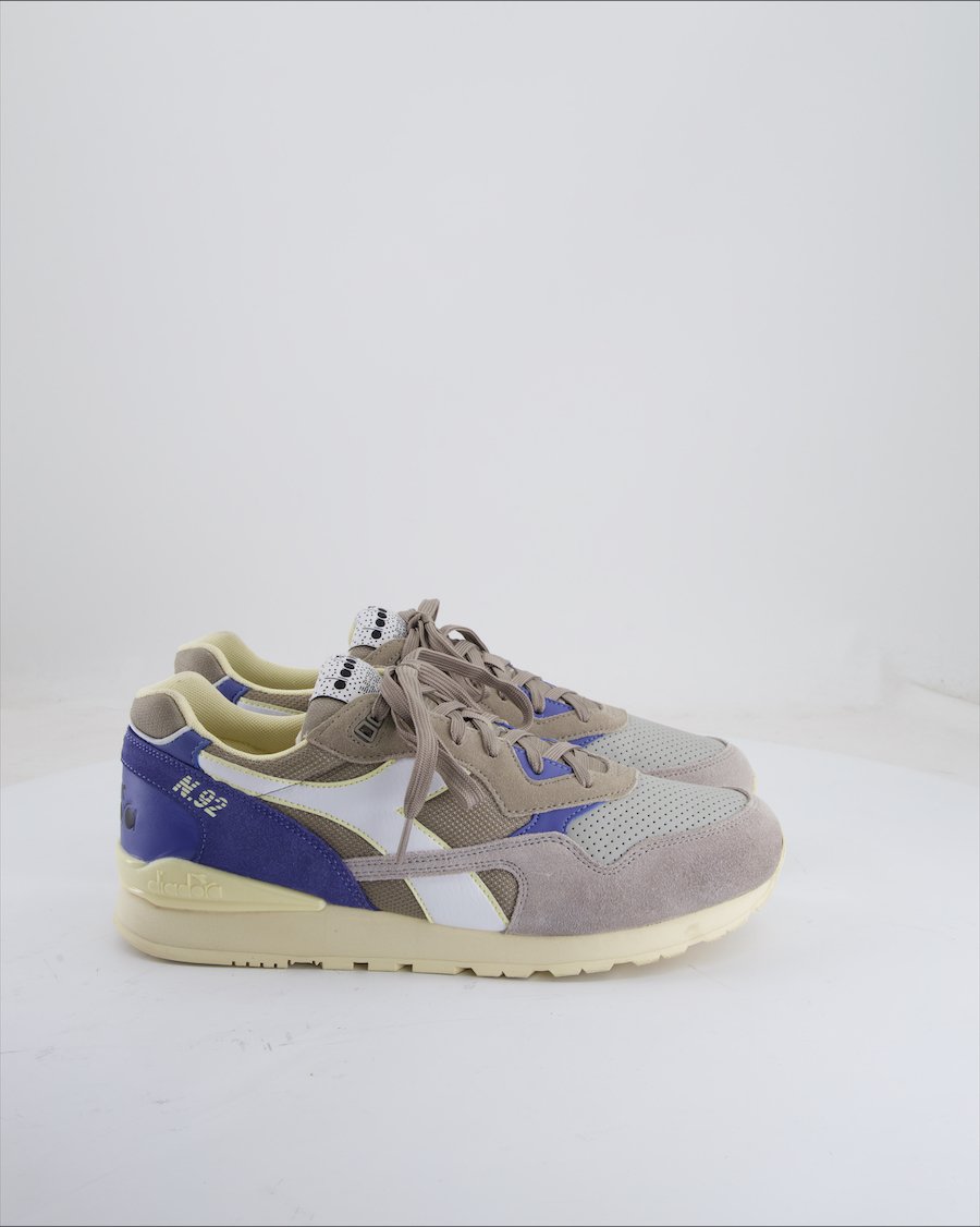 Diadora Trainers Cloth Beige 45 EU