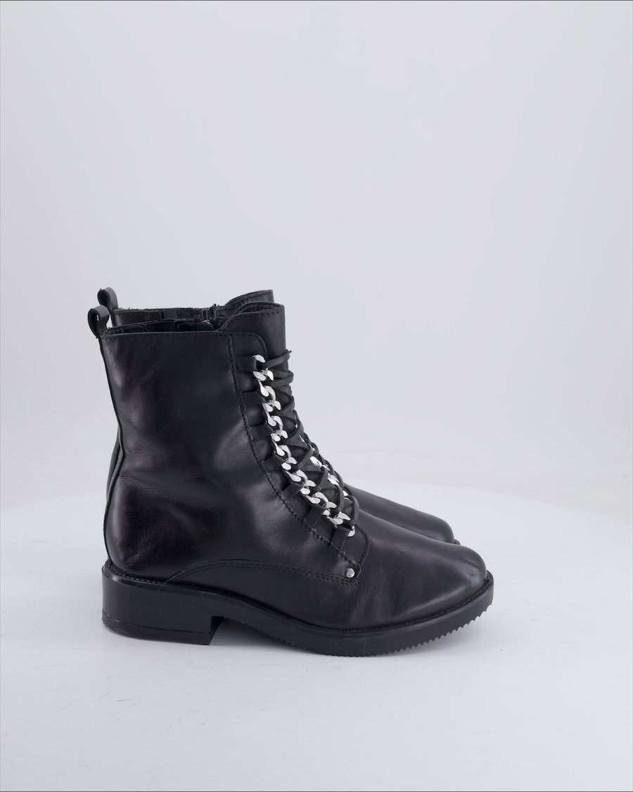 An Other A Ankle boots Leather Black 38 EU