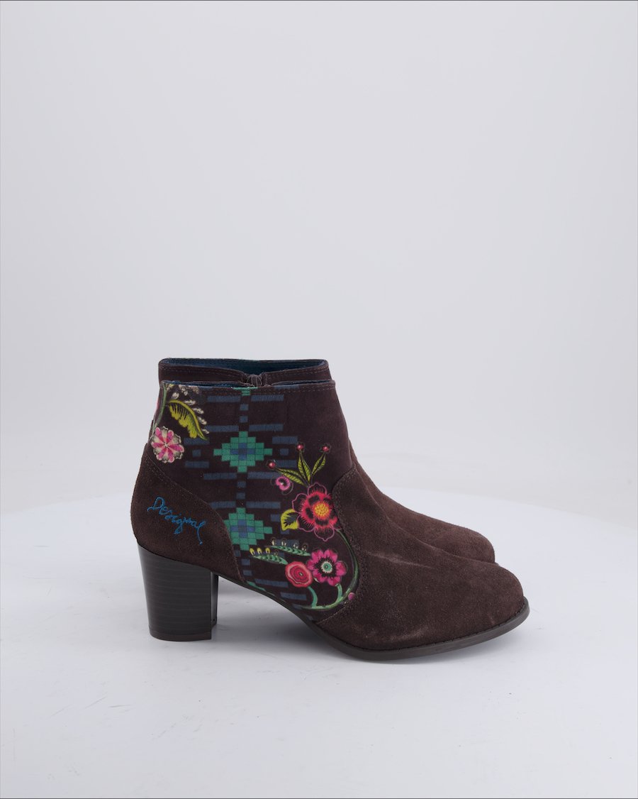 Desigual Ankle boots Suede Brown 39 EU