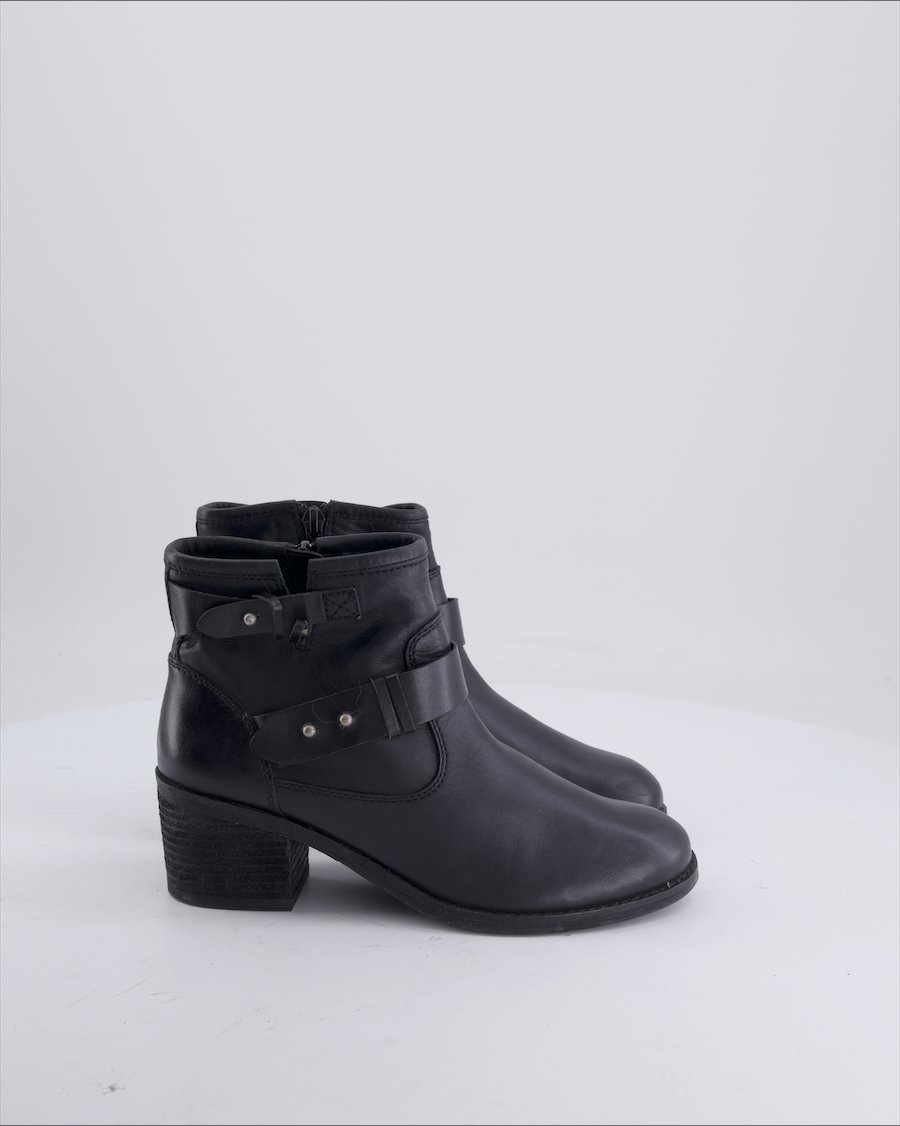 Esprit Ankle boots Leather Black 37 EU