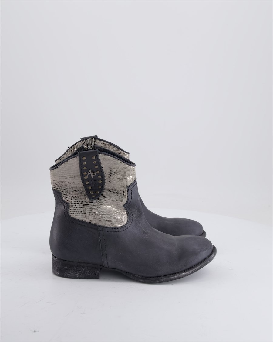 Apepazza Ankle boots Suede Grey 36 EU
