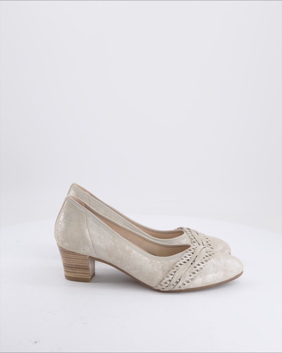 Tamaris Shoes Suede Ecru 36 EU