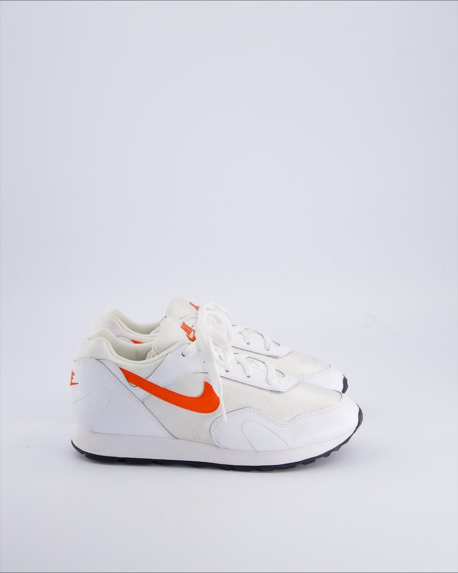 Nike Trainers Leather White 38 EU