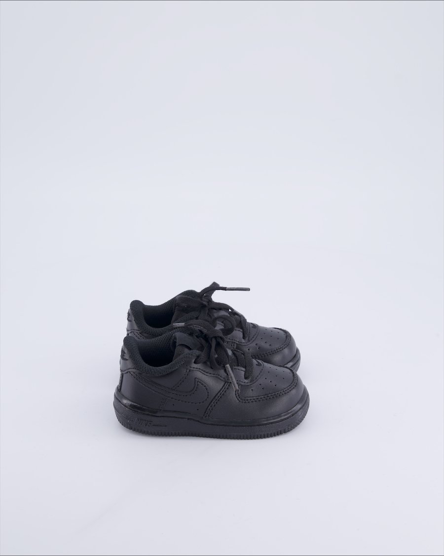 Nike Trainers Leather Black EU 22