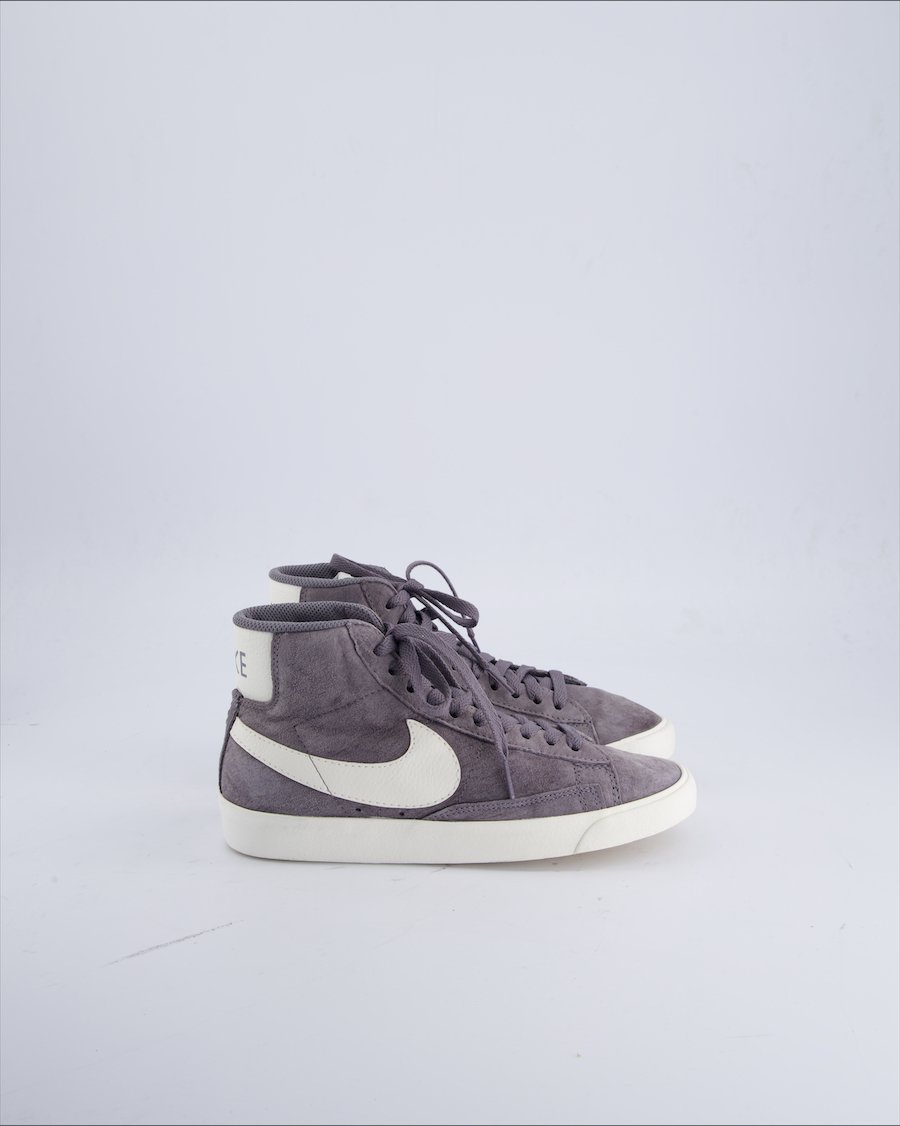 Nike Trainers Suede Grey 36,5 EU