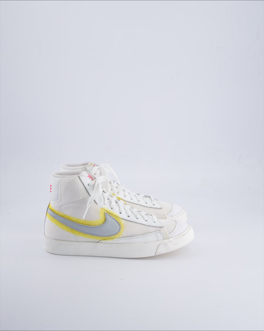 Nike Trainers Blazer Cloth White 38,5 EU