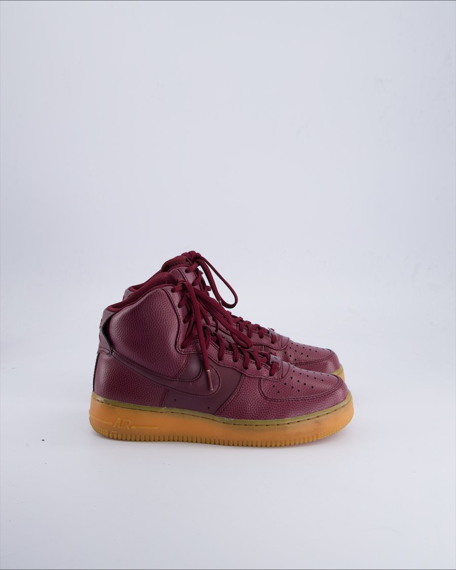 Nike Air Force 1 High Se Trainers Leather Burgundy 38,5 EU