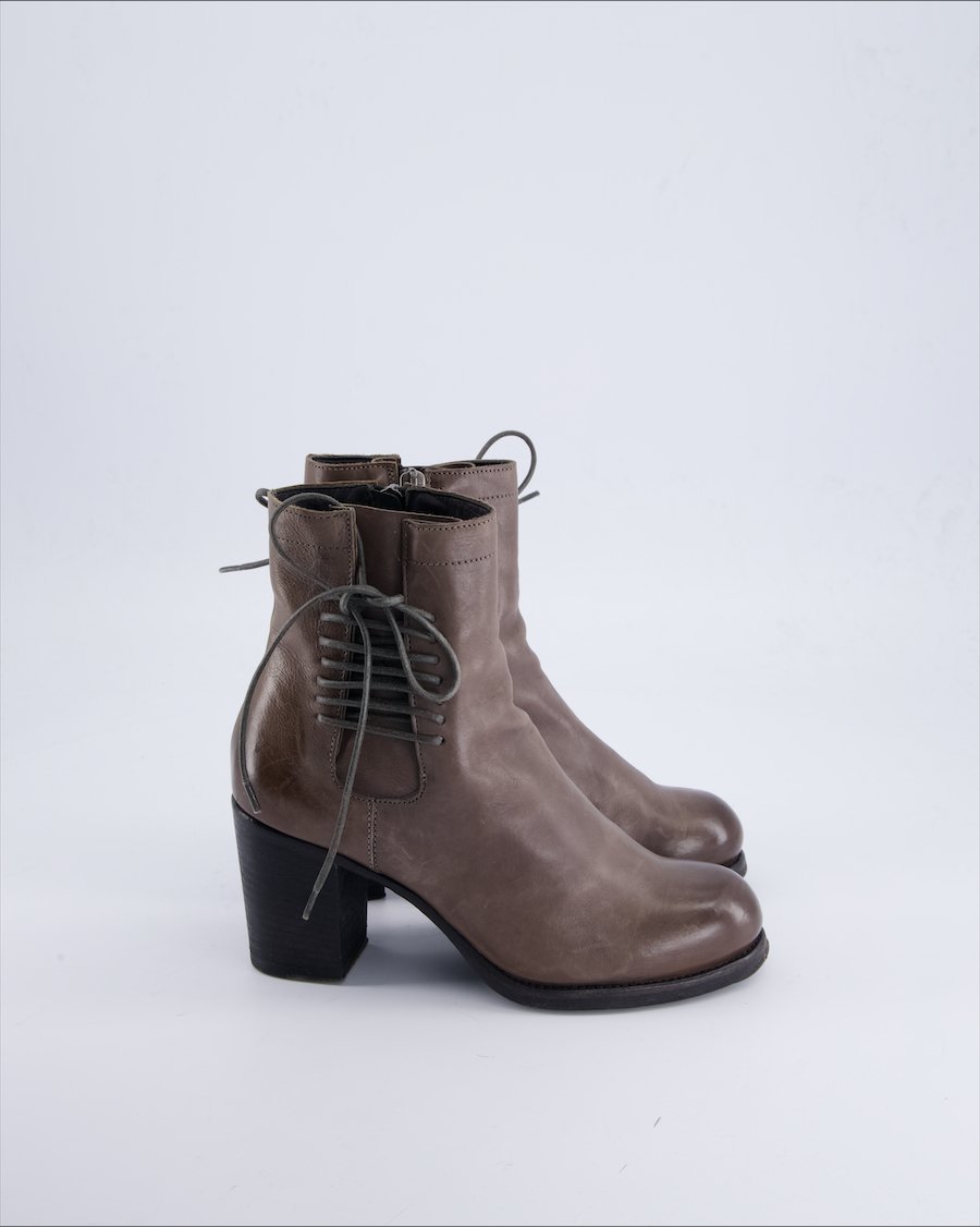 Pantanetti Ankle boots Leather Ecru 35 EU