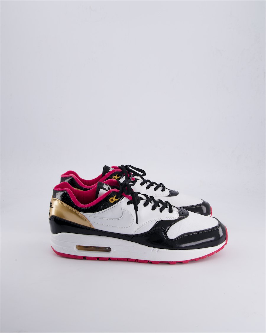 Nike Trainers Leather White 46 EU