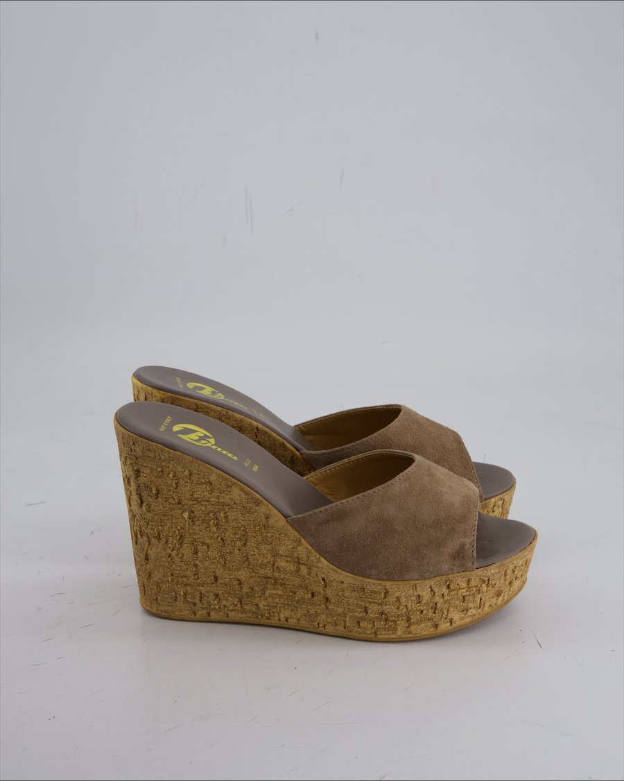 Bata Sandals Suede Beige Eu 38