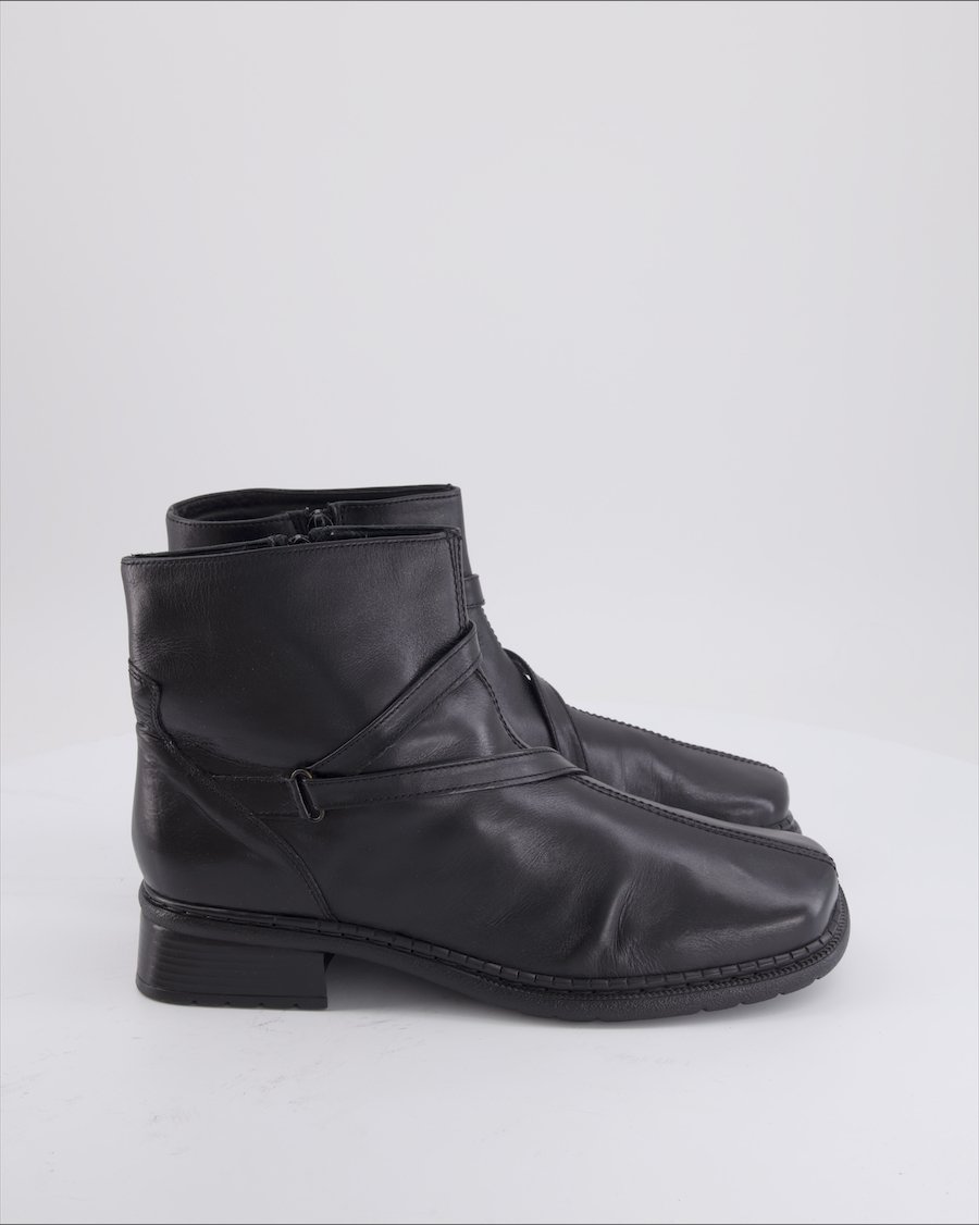 Easy Street Ankle Boots Leather Black Eu 42