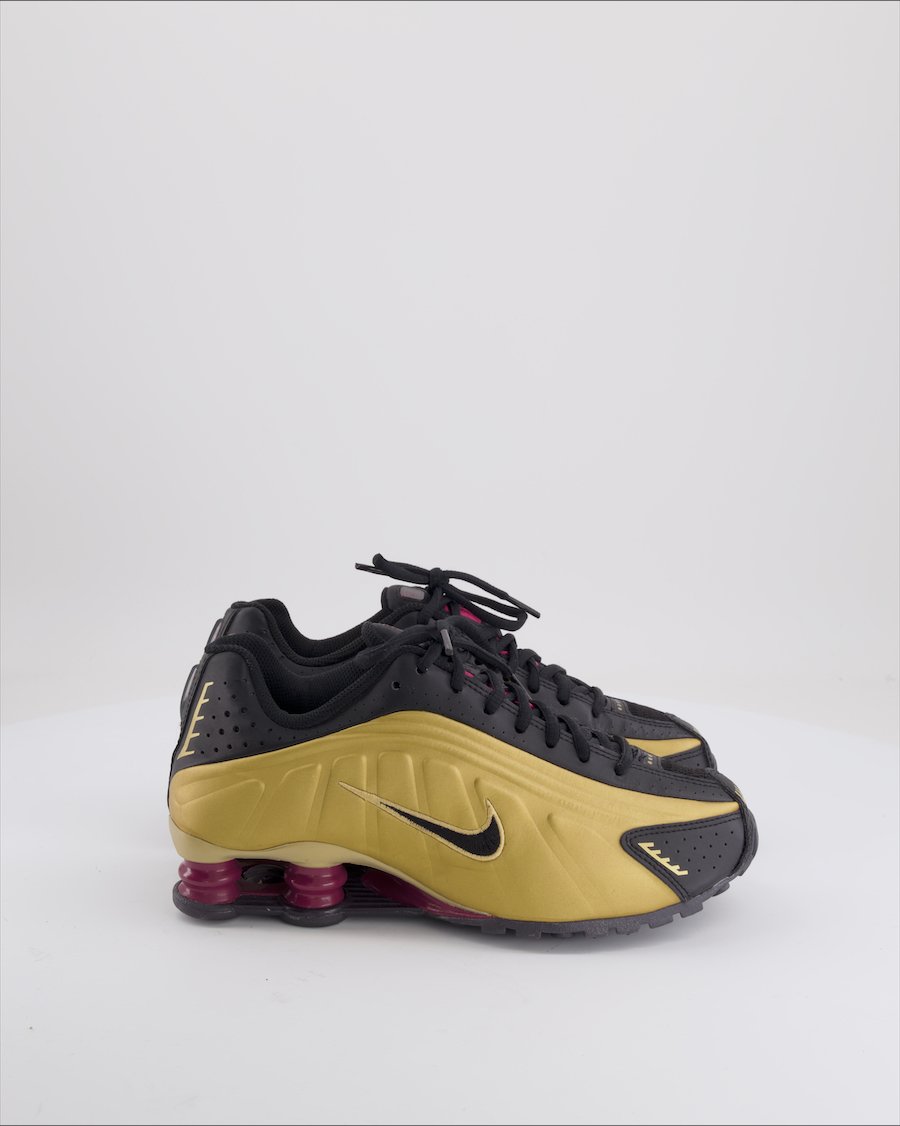 Nike Shox Trainers Leather Gold Eu 38