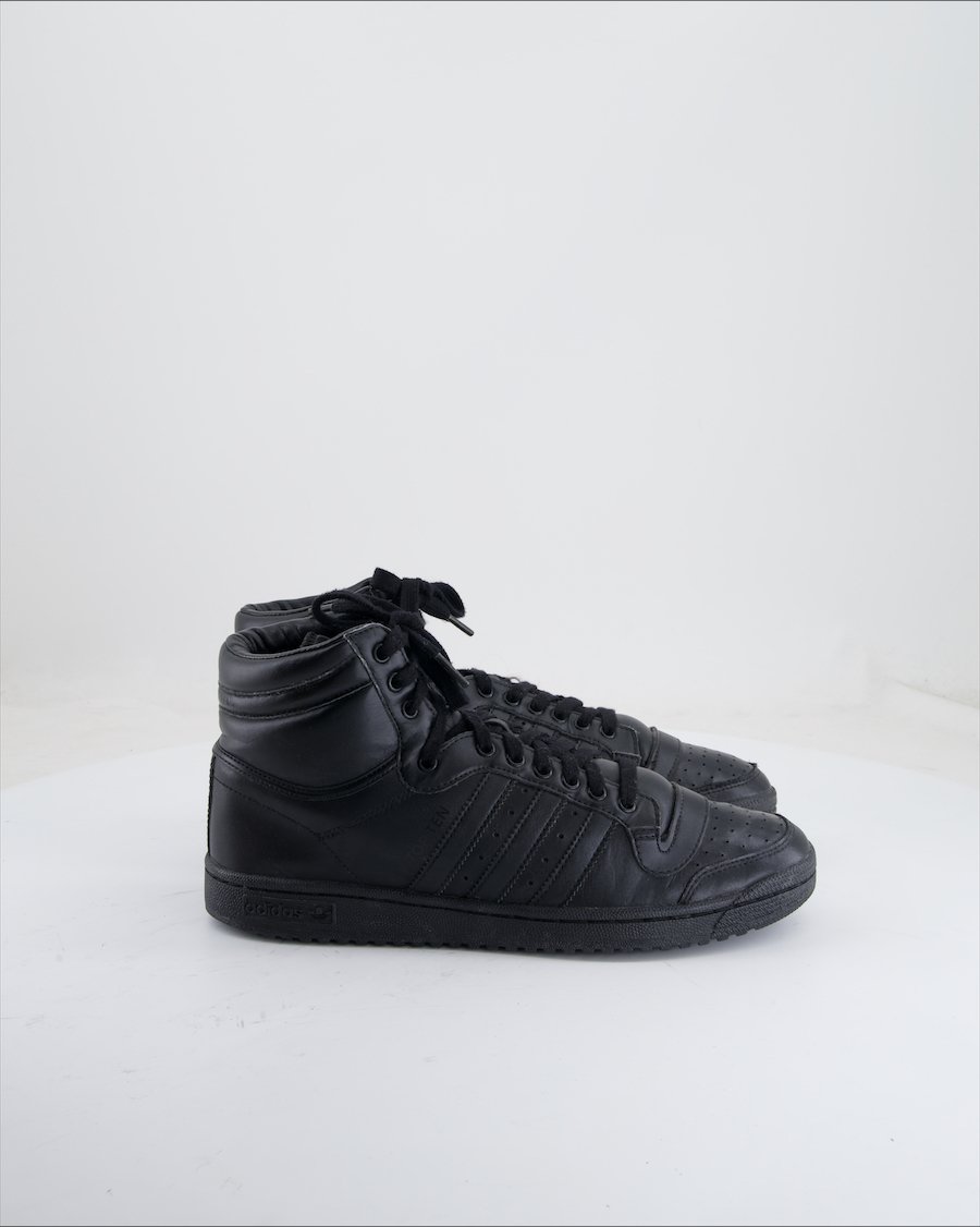 Adidas Trainers Leather Black 43,5 EU