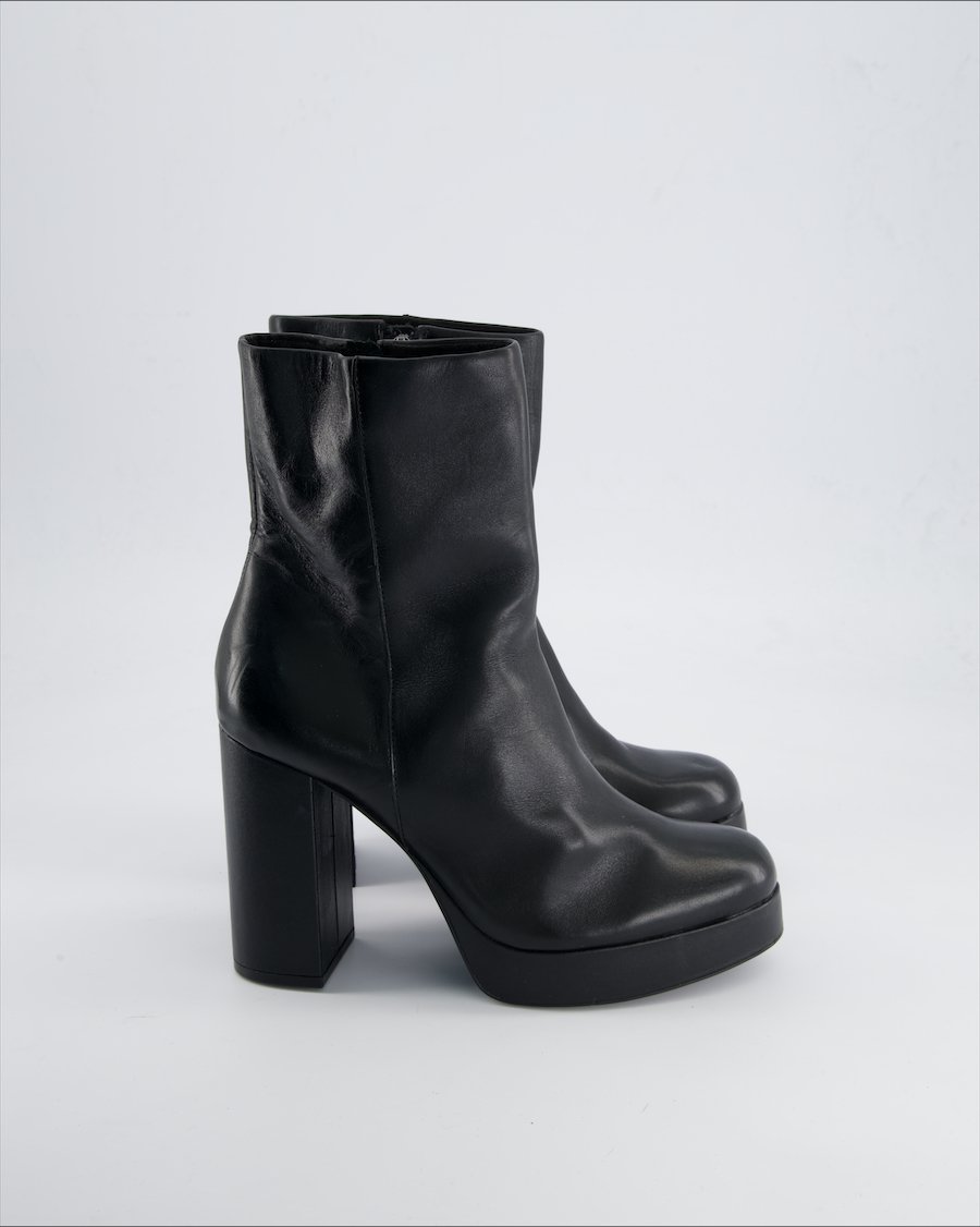 Zara Ankle boots Leather Black 39 EU