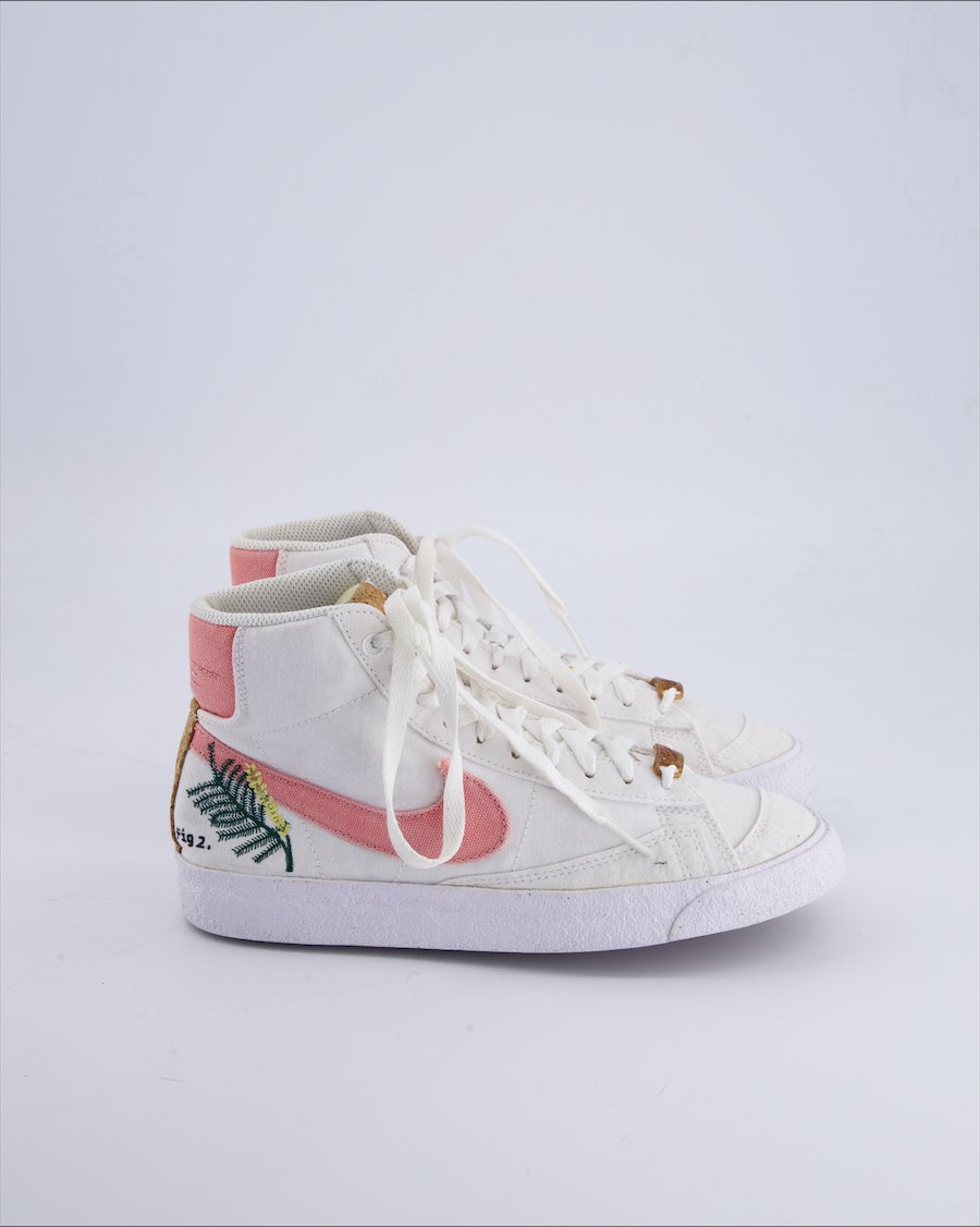 Nike Blazer Trainers Cloth White 38 EU