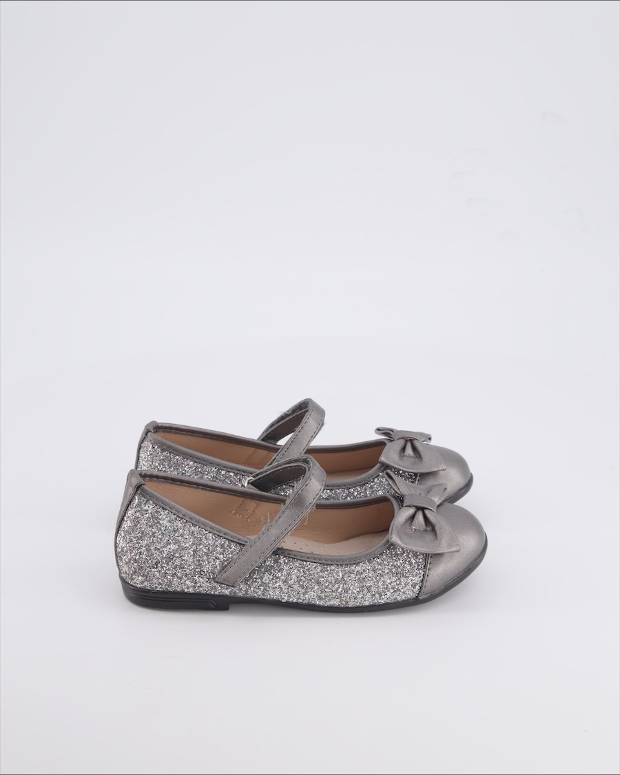 Unbranded Shoes Leather Silver 32 EU