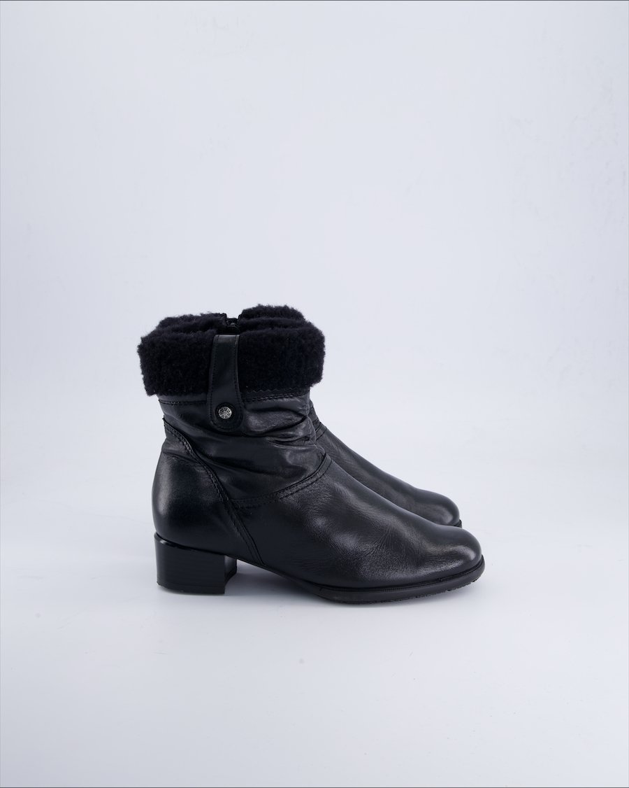 Medicus Ankle boots Leather Black 37.5 EU