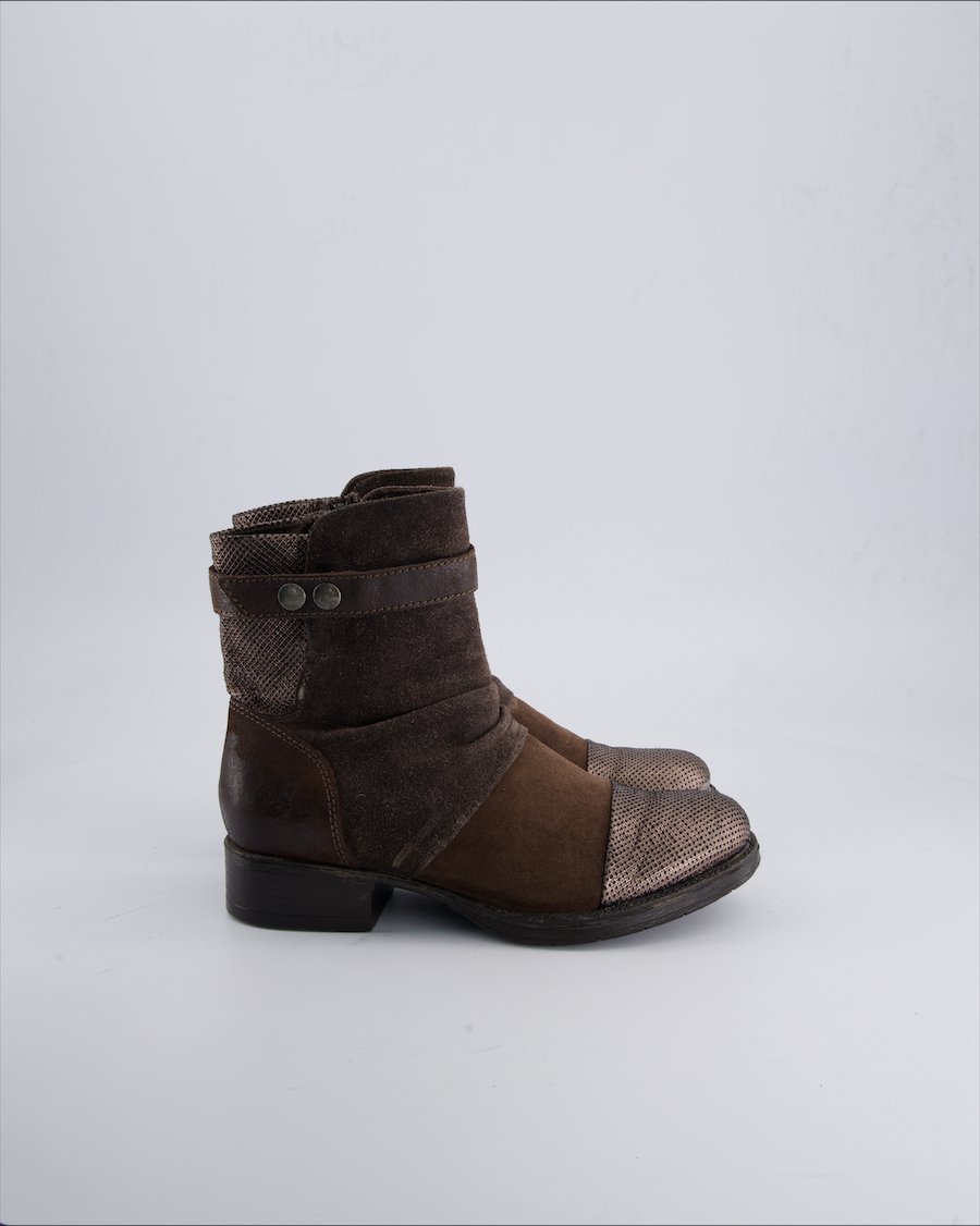 Unbranded Boots Suede Brown 38 EU