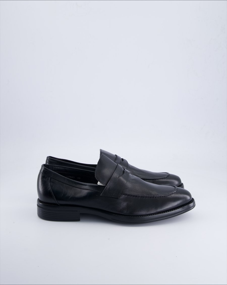 Daniel Kenneth Shoes Leather Black 46 EU
