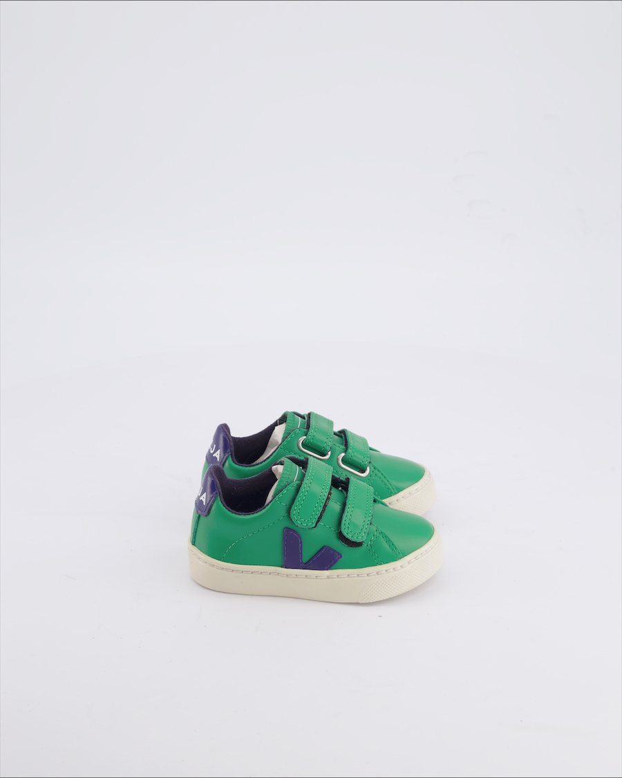 Veja Trainers Leather Green 22 EU