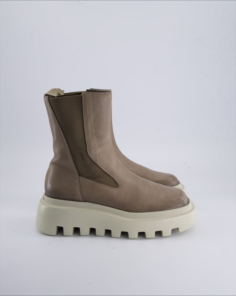 Vic Matie Ankle boots Leather Brown 39 EU