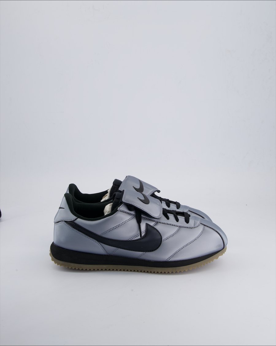 Nike Cortez Se Tiempo Trainers Leather Silver 44 EU