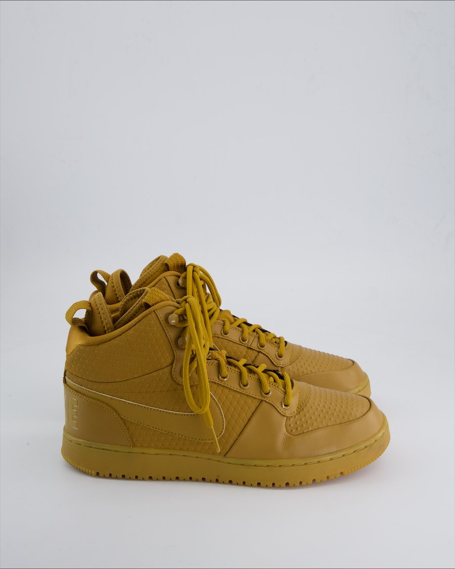 Nike High trainers Leather Camel 41 EU