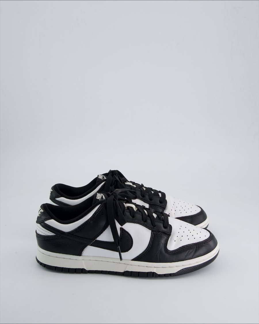 Nike Dunk Panda Trainers Leather Black 40.5 EU
