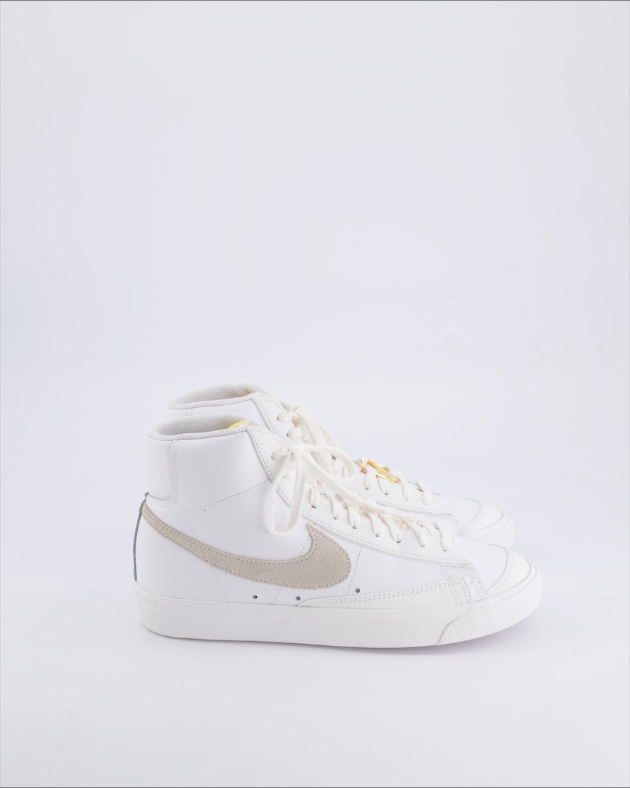 Nike Blazer Trainers Leather White 40.5 EU