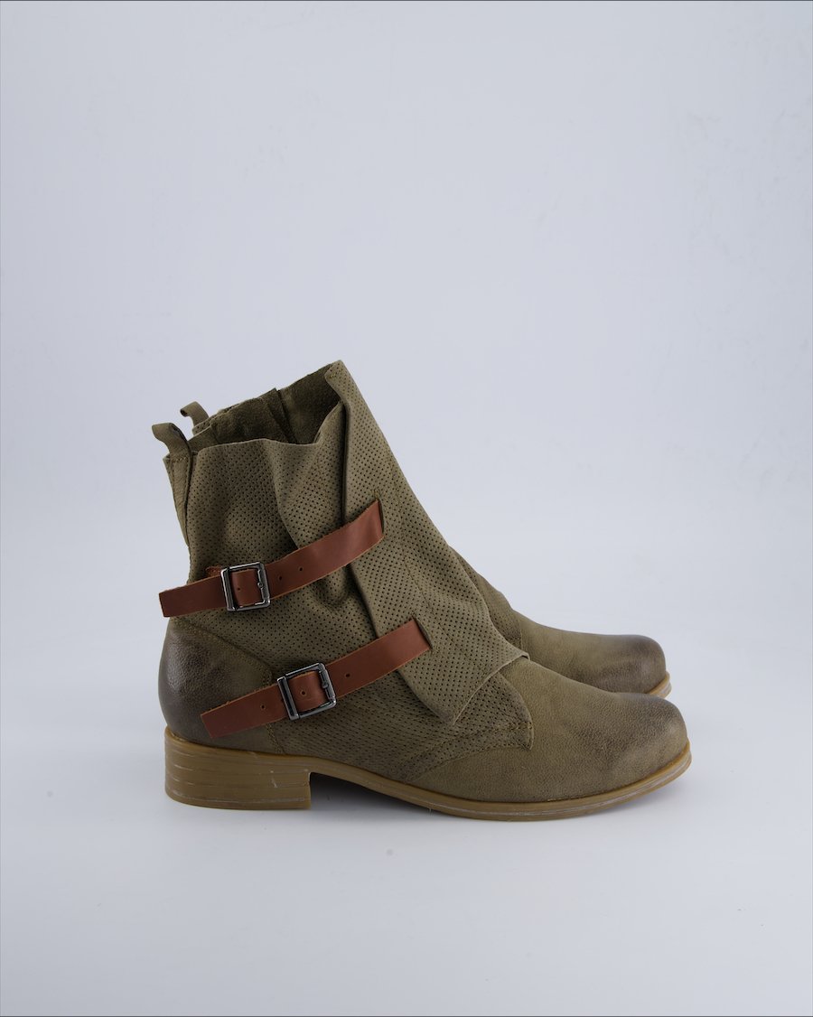 Lasocki Others Leather Khaki 41 EU