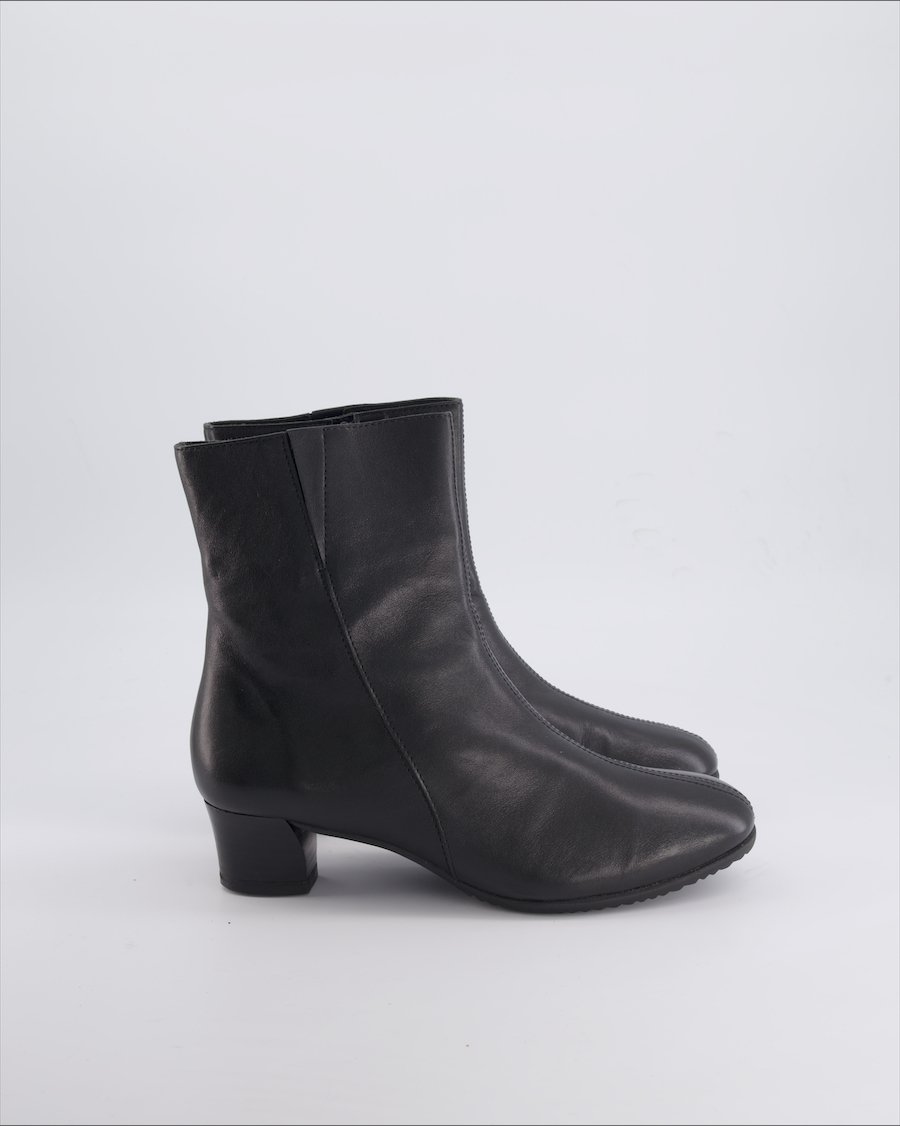 Vabeene Ankle Boots Leather Black 39.5 EU
