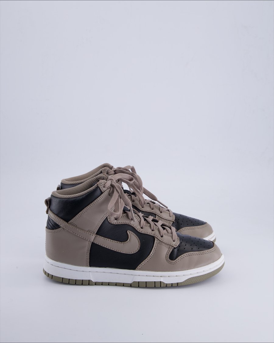 Nike Dunk High Moon Trainers Leather Ecru 37.5 EU