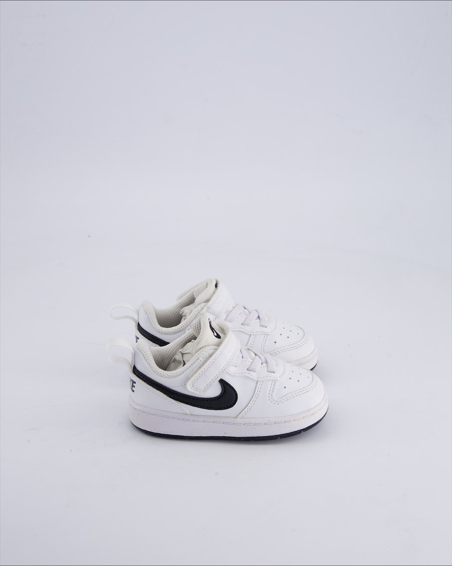 Nike Court Borough Lace-up trainers Leather White 22