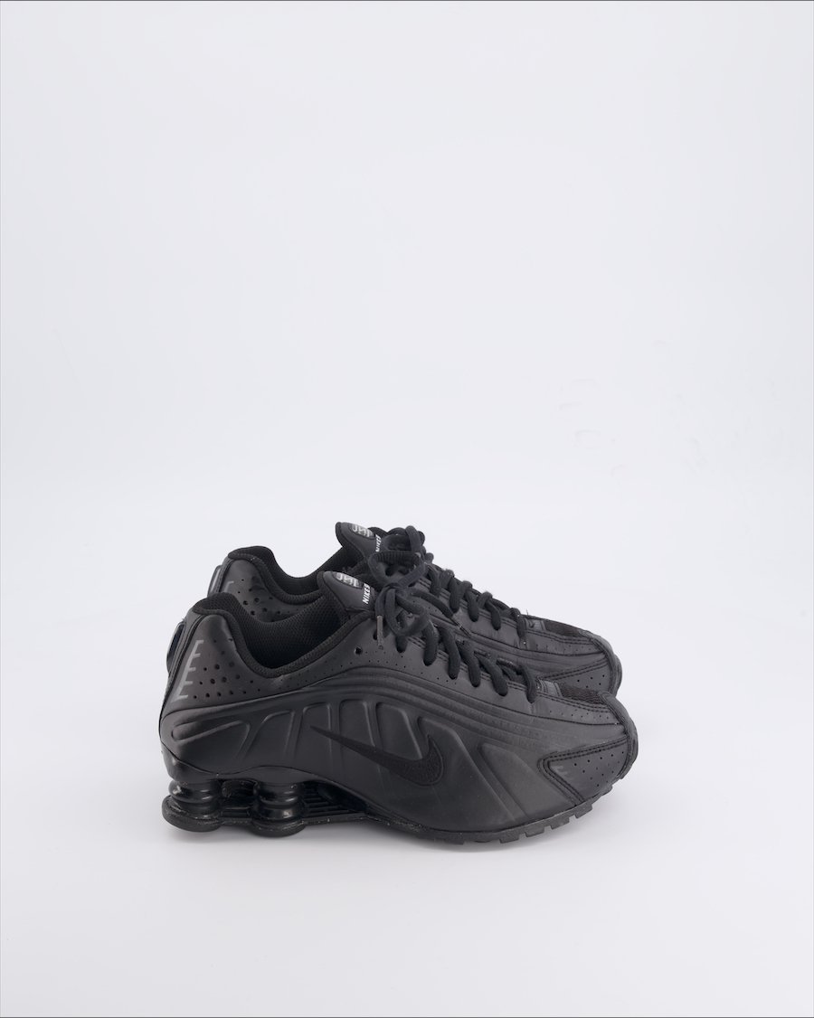 Nike Shox Trainers Leather Black 35.5 EU
