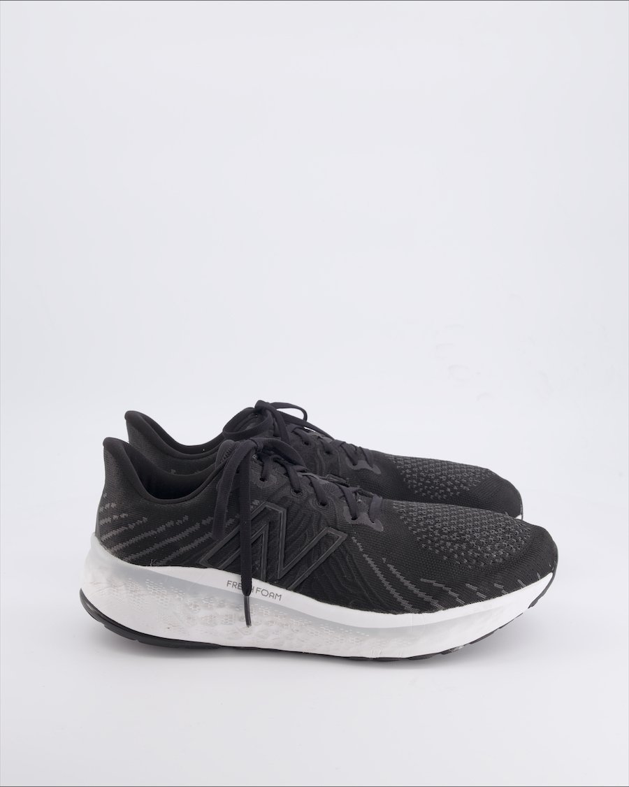 New Balance Fresh Foam Vongo Trainers Cloth Black 44.5 EU