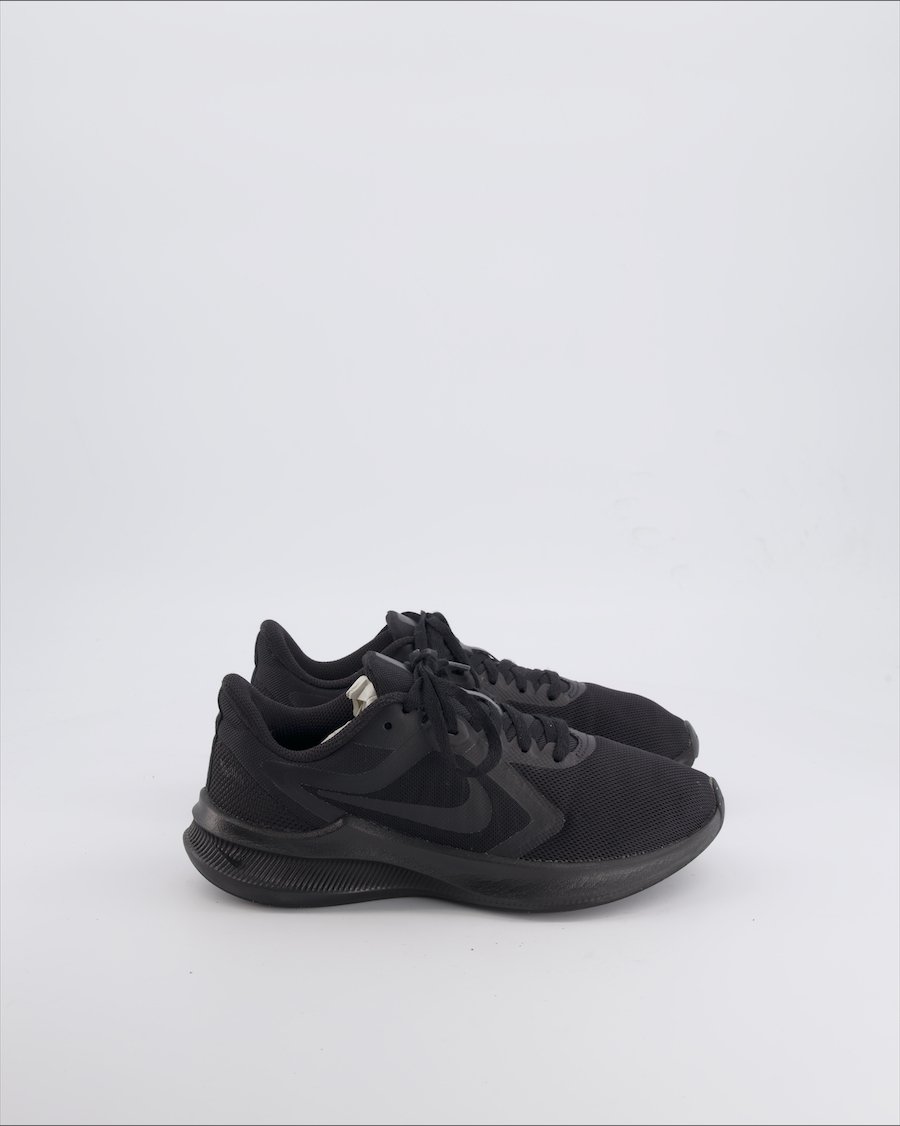 Nike Downshifter 10 Trainers Cloth Black 36.5 EU