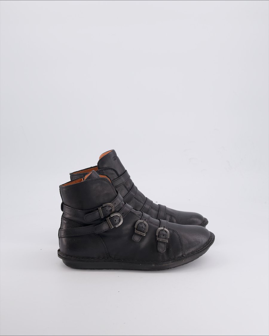 Kickers Others Leather Black 37 EU