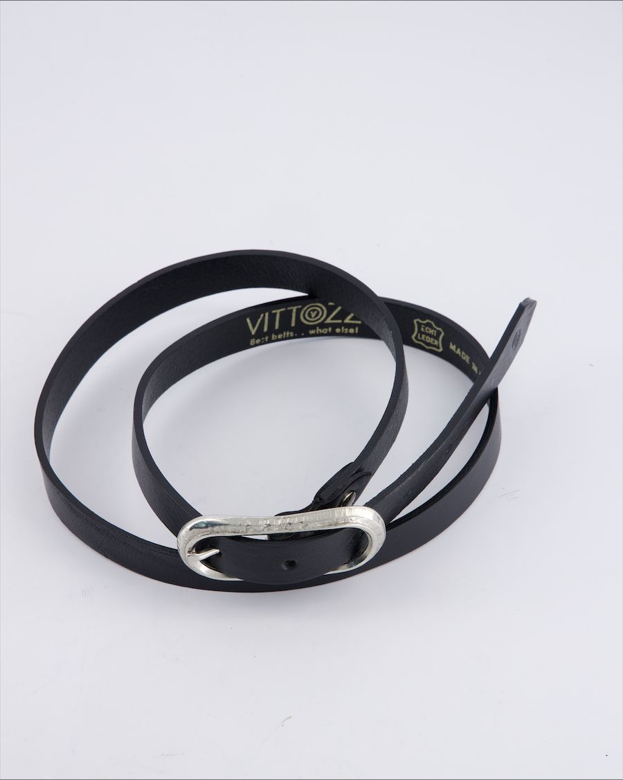 Vittozzi Chains Leather Black 85 cm