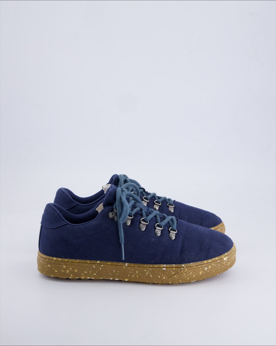 Jack Wolfskin Trainers Cloth Blue 39.5 EU