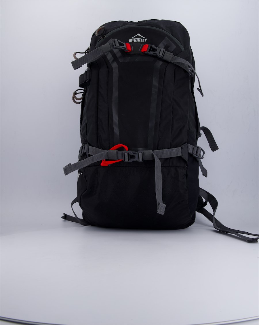 Mckinley Others Cloth Black
