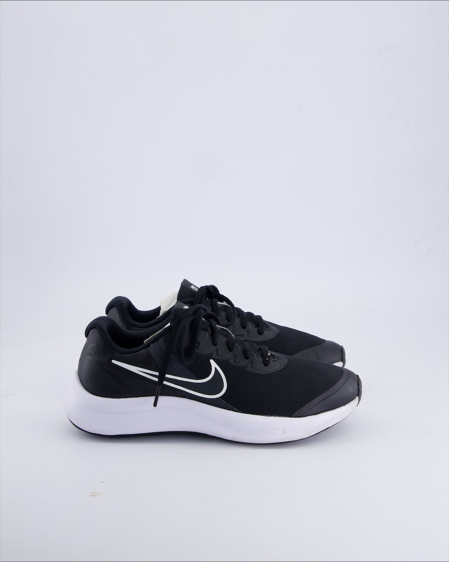 Nike Star Runner Trainers Cloth Black 38.5 EU
