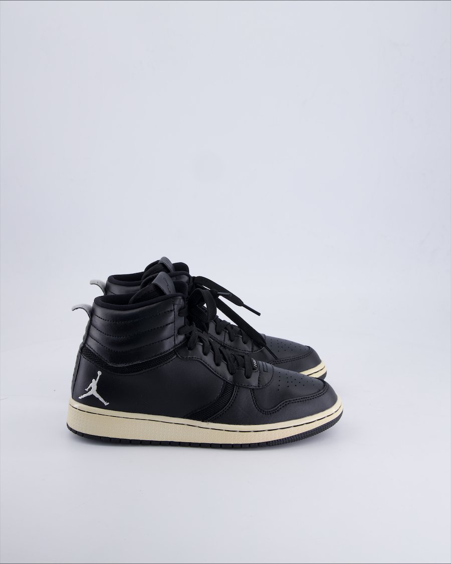 Jordan Heritage  Trainers Leather Black 36.5 EU