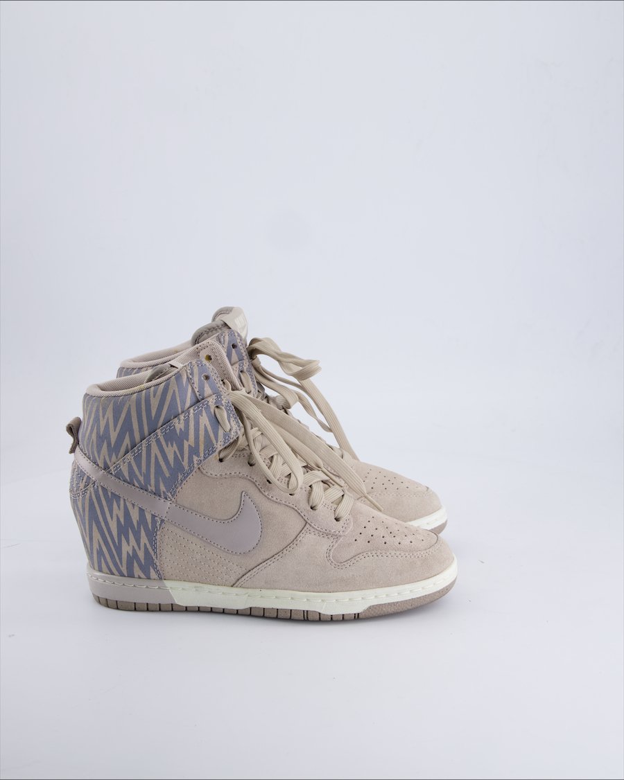 Nike Dunk Trainers Suede Grey 38.5 EU