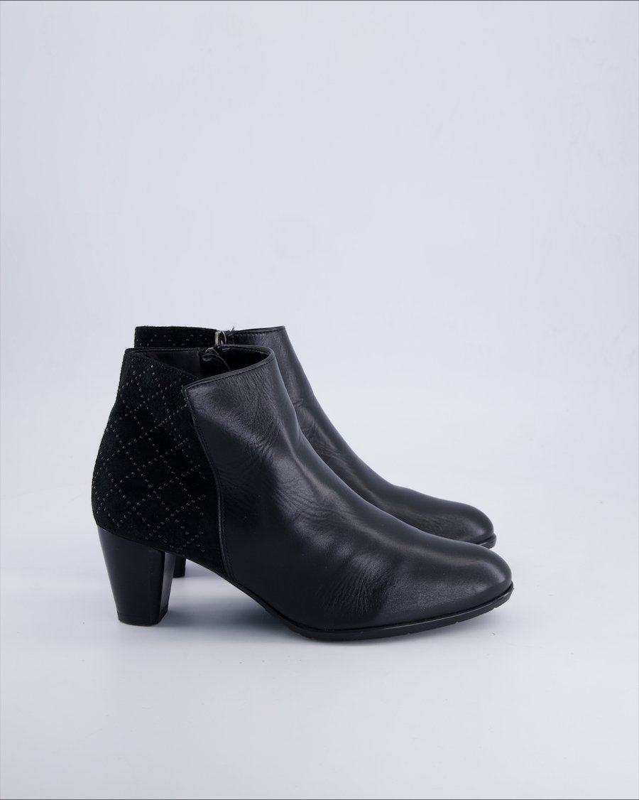Luftpolster Others Suede Black 39 EU