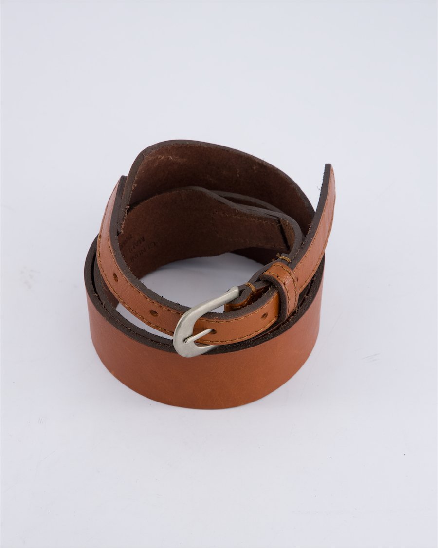 Amanda Laird Cherry Chains Leather Camel 93 cm
