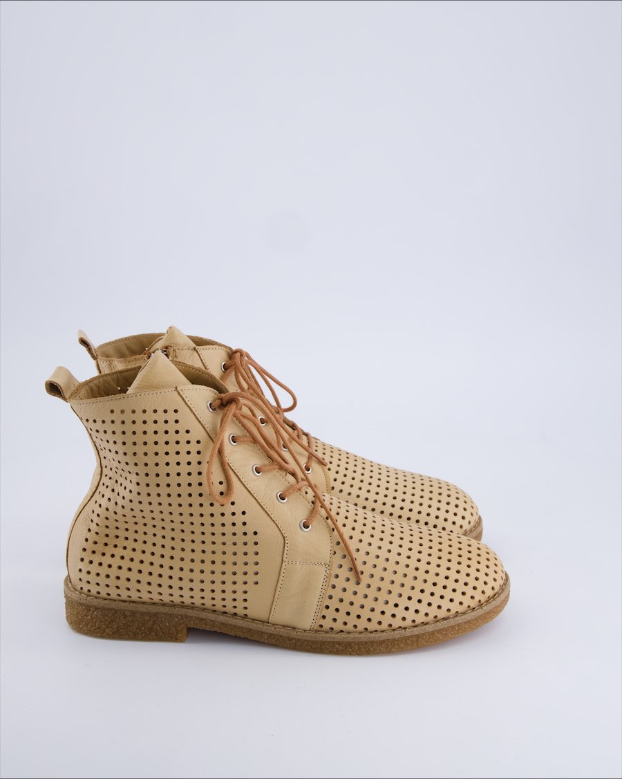 Andrea Conti Others Leather Camel 40 EU